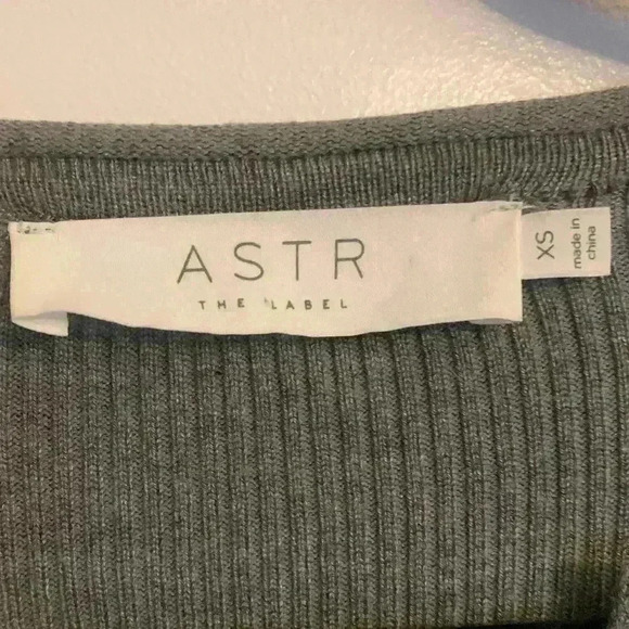 ASTR Ribbed Long Sleeve Bodycon Dress Button Crew Heather Gray, Womens Size XS - Picture 5 of 7